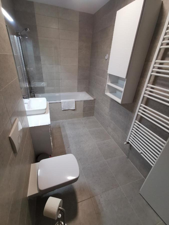 Kronbed Apartments Braşov Eksteriør billede